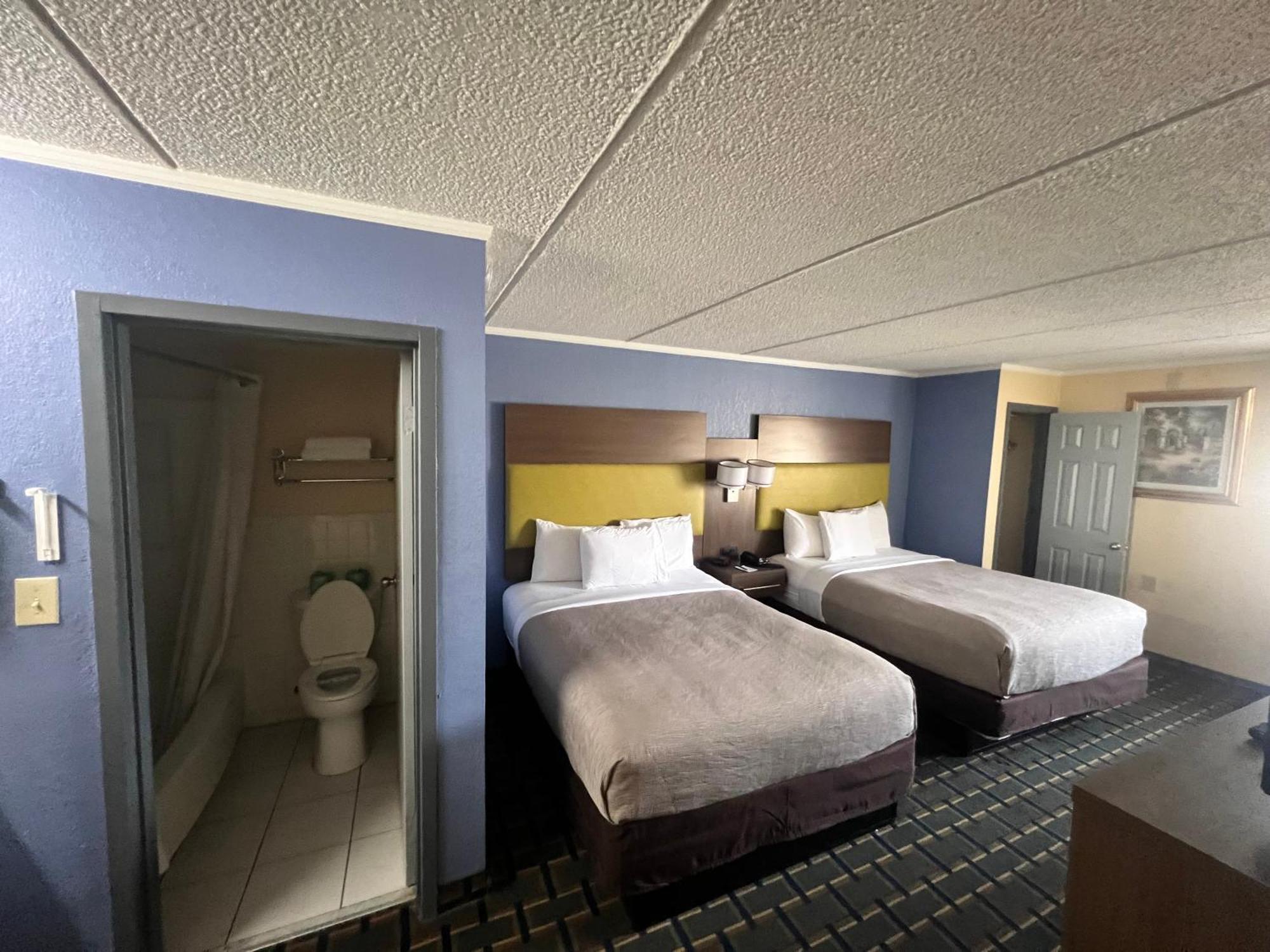Quality Inn & Suites Near Six Flags East Atlanta Buitenkant foto